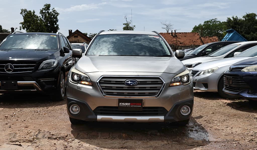 2012 Subaru Outback image-2