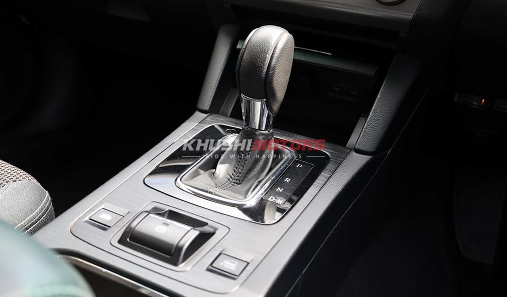 2012 Subaru Outback image-8