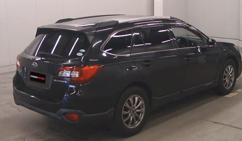 2015 Subaru Outback Base Grade image-5