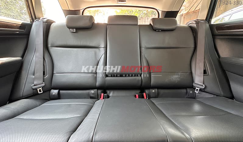 2015 Subaru Outback Base Grade image-8