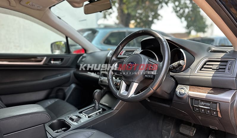 2015 Subaru Outback Base Grade image-10