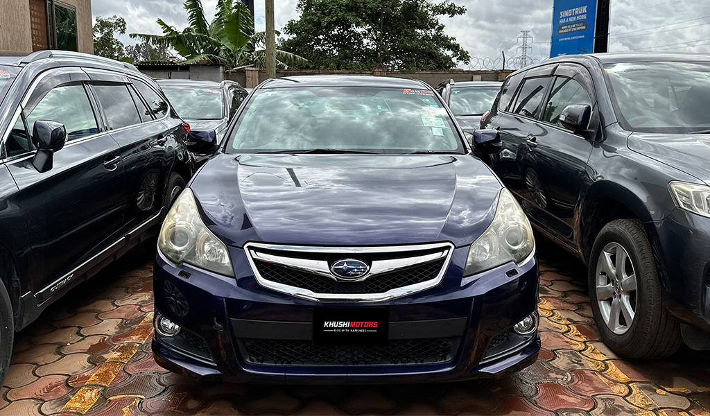 2009 Subaru Legacy image-1