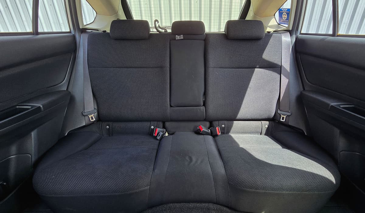 2014 Subaru Impreza image-3