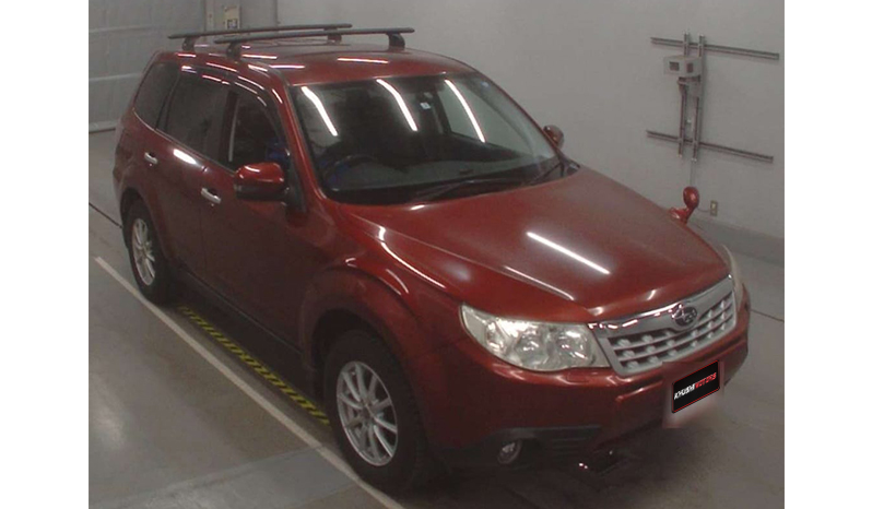 2011 Subaru Forester image-5