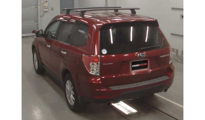2011 Subaru Forester image-6