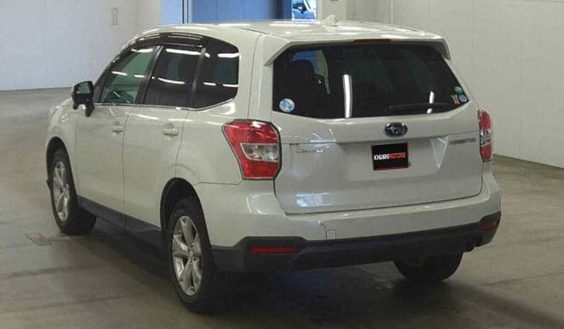 2015 Subaru Forester image-7