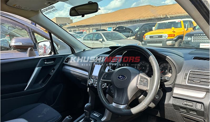 2015 Subaru Forester image-11