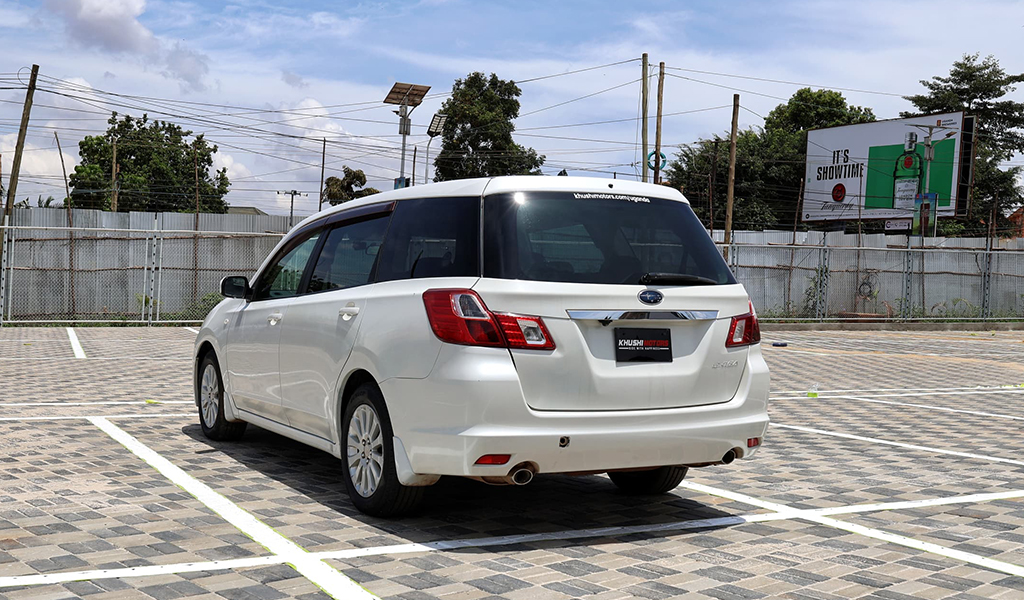 2009 Subaru Exiga image-12