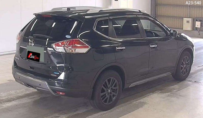 2015 Nissan X Trial image-2