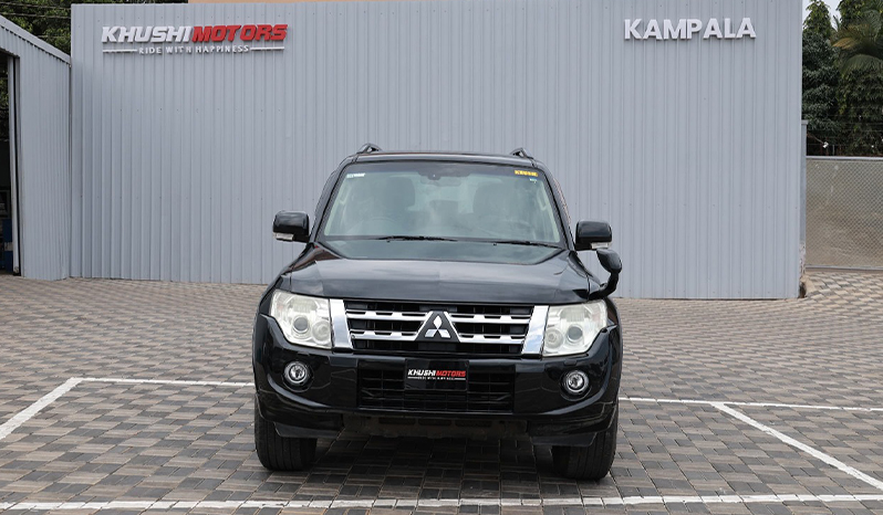 2012 Mitsubishi Pajero image-8