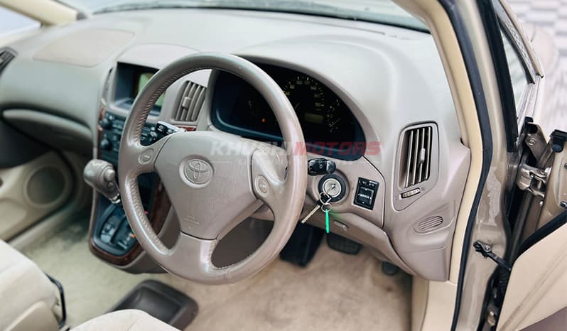 2000 Toyota Harrier image-4