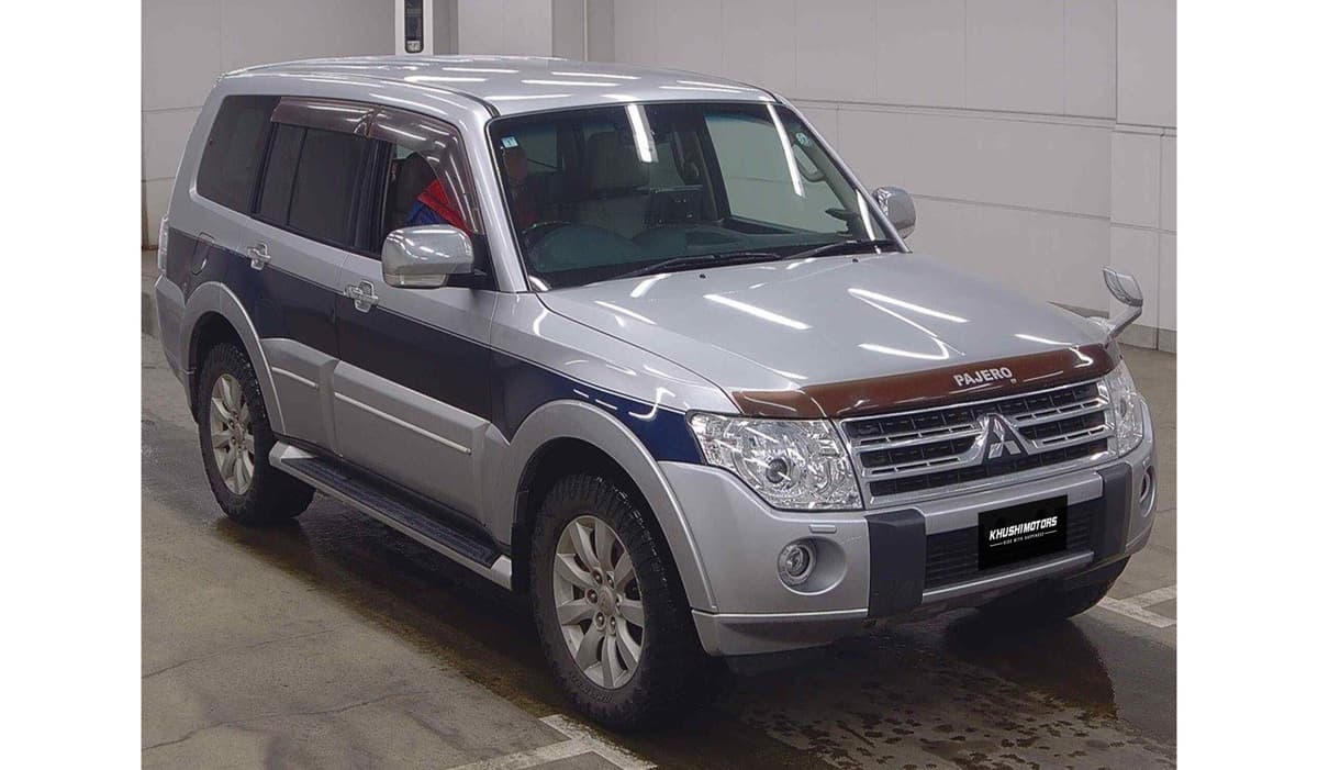 2011 Mitsubishi Pajero Long Super Exceed image-1