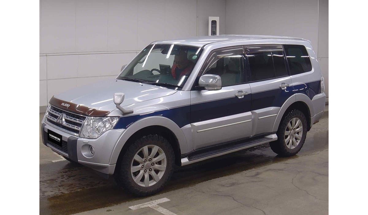 2011 Mitsubishi Pajero Long Super Exceed image-6