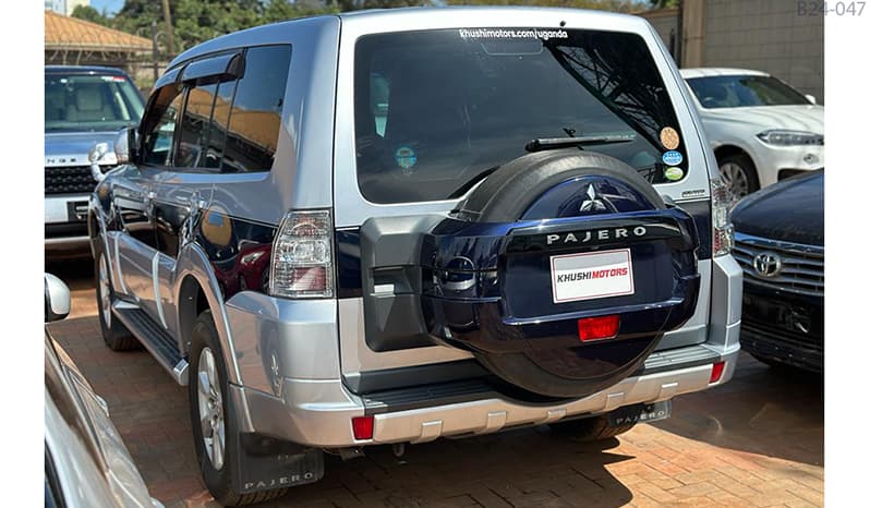 2011 Mitsubishi Pajero Exceed 3.0G image-8