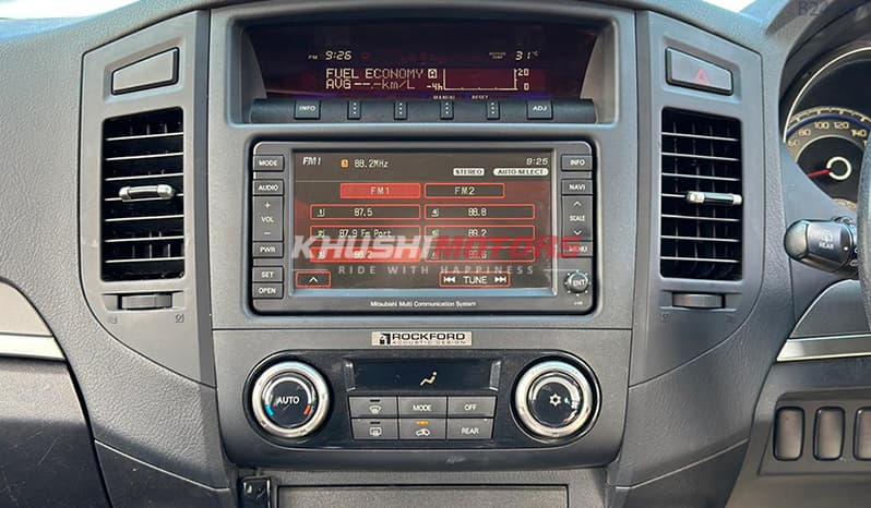 2011 Mitsubishi Pajero Exceed 3.0G image-13