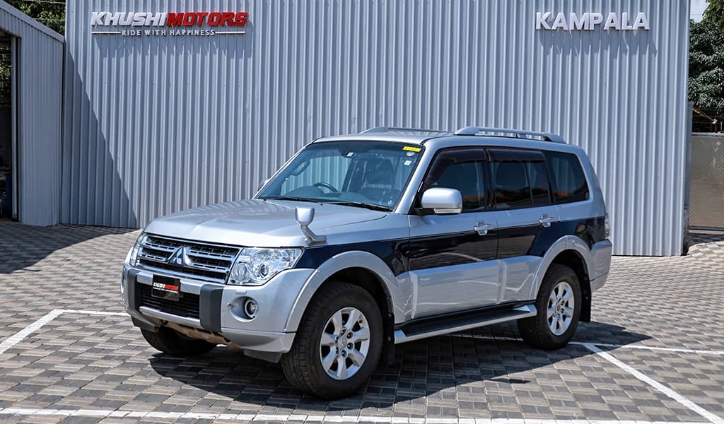 2011 Mitsubishi Pajero Exceed 3.0G image-16