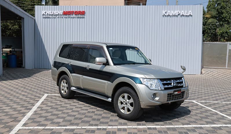2012 Mitsubishi Pajero Exceed image-1