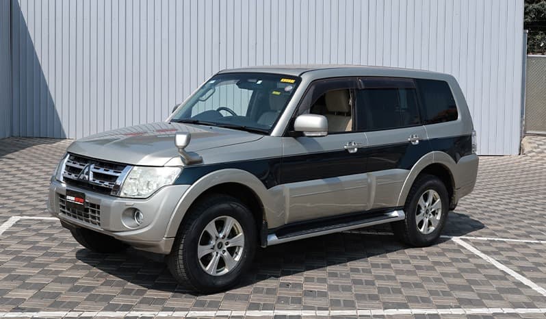 2012 Mitsubishi Pajero Exceed image-20
