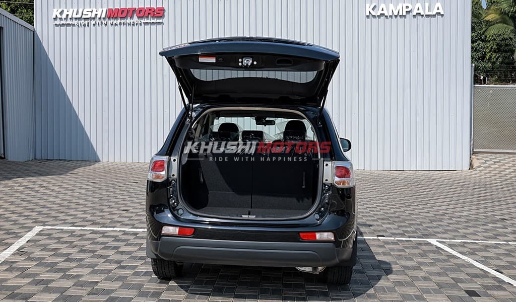 2012 Mitsubishi Outlander image-22