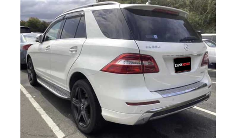 2015 Mercedes-Benz ML-Class ML350 image-3