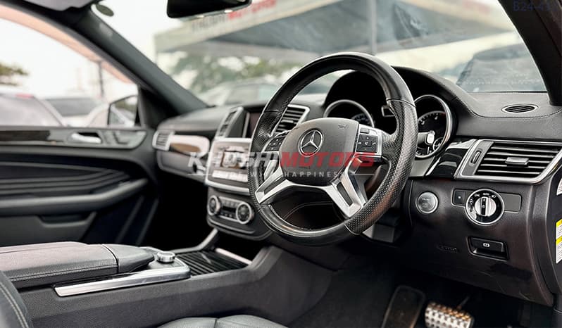 2015 Mercedes-Benz ML-Class ML350 image-8