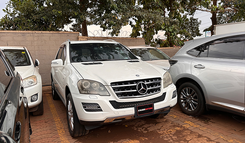 2011 Mercedes-Benz ML-Class ML350 image-10