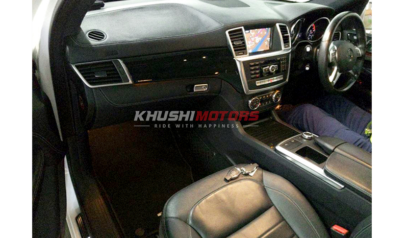 2015 Mercedes-Benz ML-Class ML350 image-5