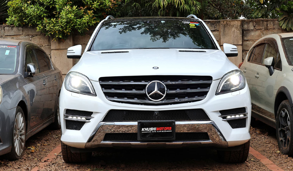 2015 Mercedes-Benz ML-Class ML350 image-9