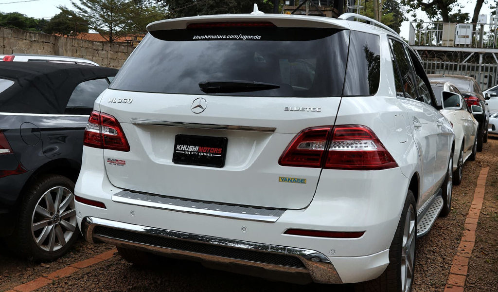 2015 Mercedes-Benz ML-Class ML350 image-12