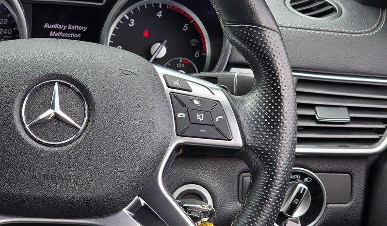 2015 Mercedes-Benz ML-Class ML350 image-23