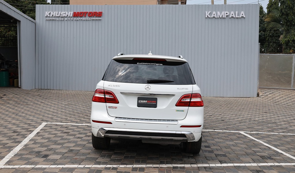 2015 Mercedes-Benz ML-Class ML350 image-45