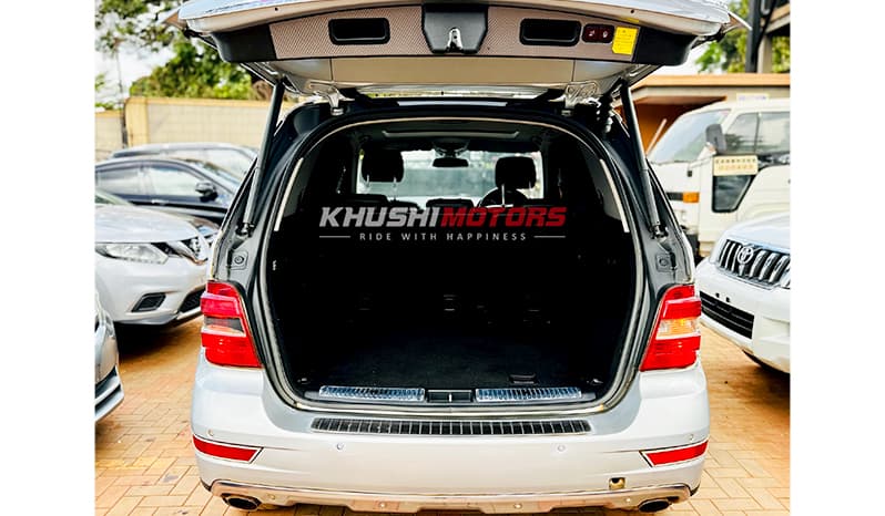 2009 Mercedes-Benz ML-Class ML350 image-4