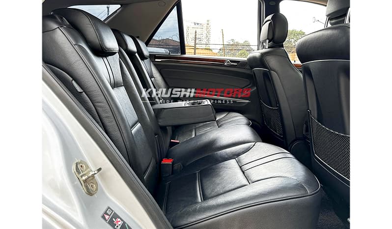 2009 Mercedes-Benz ML-Class ML350 image-7