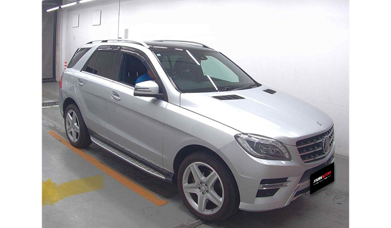 2015 Mercedes-Benz ML-Class ML350 image-2