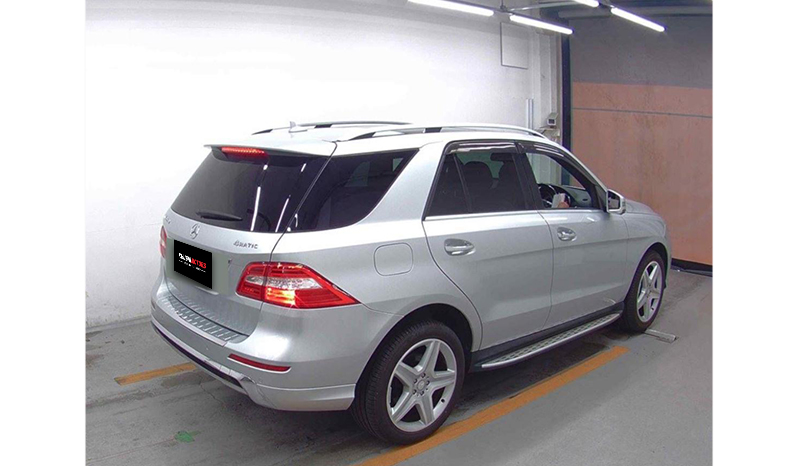 2015 Mercedes-Benz ML-Class ML350 image-5