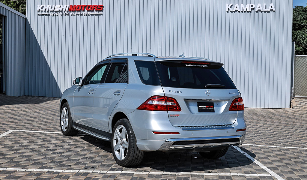 2015 Mercedes-Benz ML-Class ML350 image-10