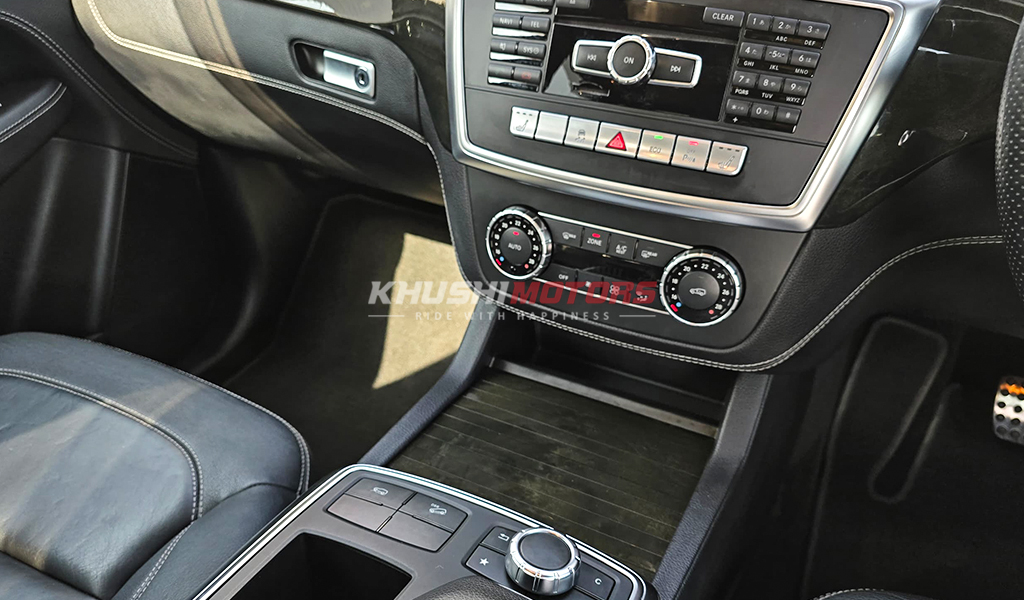 2015 Mercedes-Benz ML-Class ML350 image-13