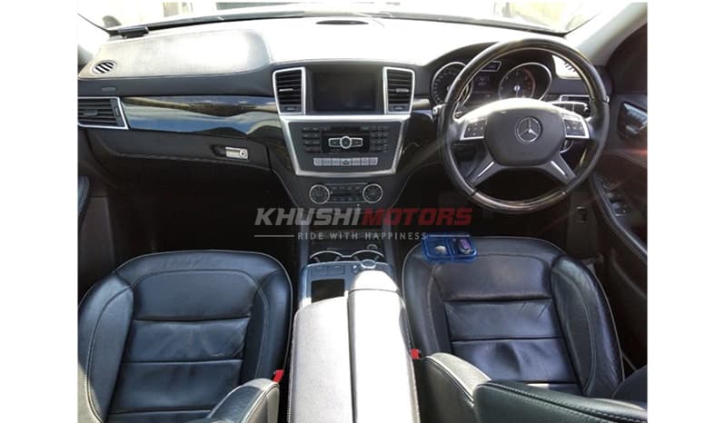 2013 Mercedes-Benz ML-Class 4MATIC ML350 image-6