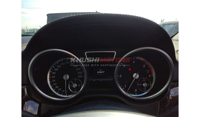 2013 Mercedes-Benz ML-Class 4MATIC ML350 image-7