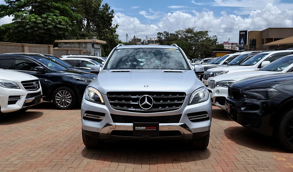2013 Mercedes-Benz ML-Class 4MATIC ML350 image-8