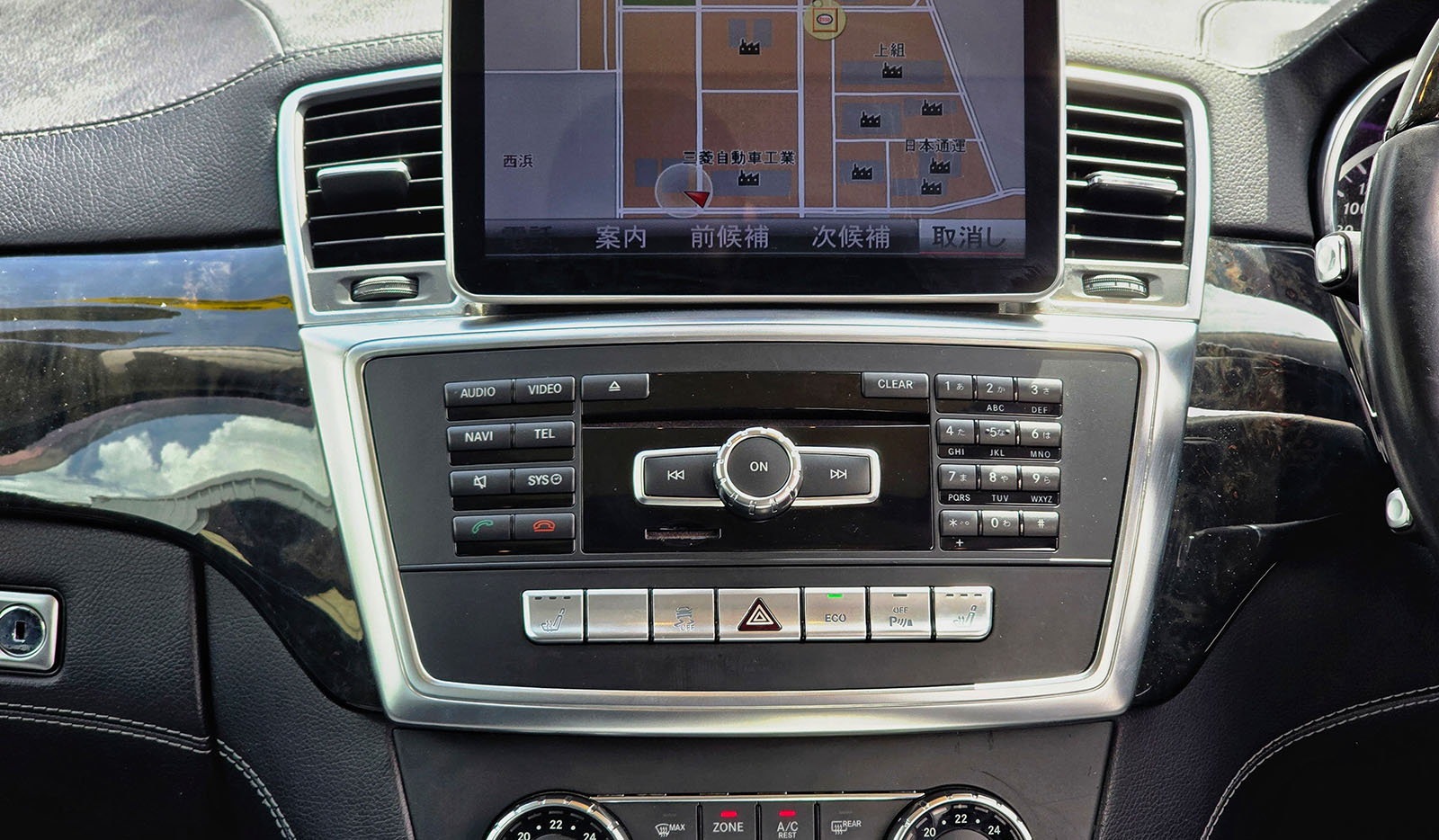 2012 Mercedes-Benz ML-Class 4MATIC ML350 image-8