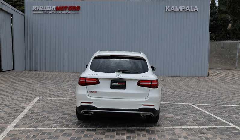 2016 Mercedes-Benz GLC-Class GLC250 image-5