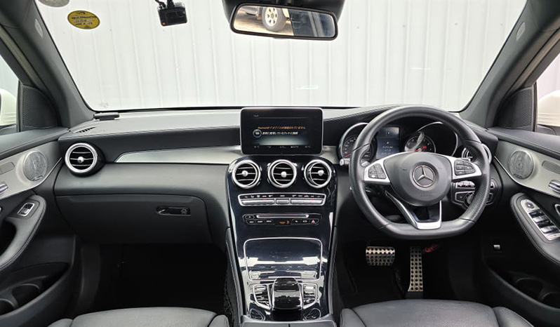 2016 Mercedes-Benz GLC-Class GLC250 image-7