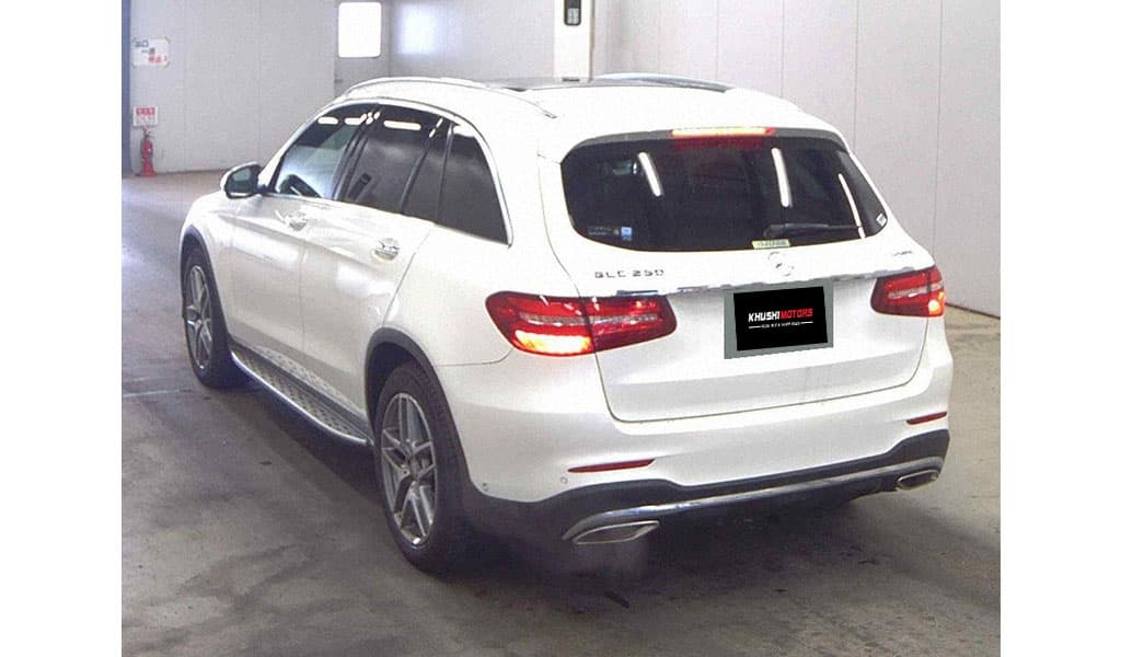 2016 Mercedes-Benz GLC-Class 4 MATIC GLC250 image-4