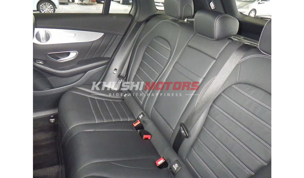 2016 Mercedes-Benz GLC-Class 4 MATIC GLC250 image-7