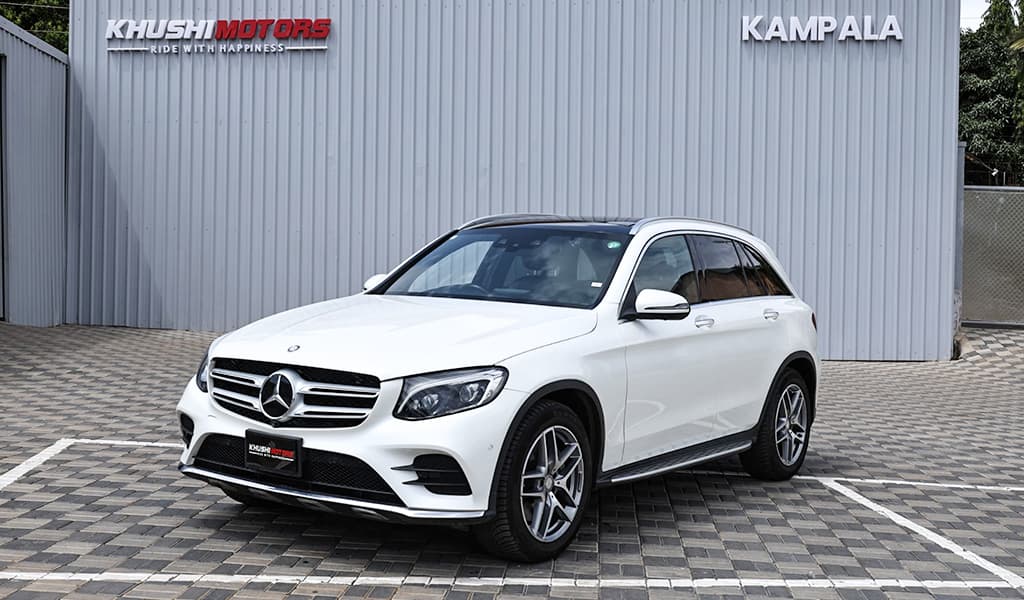 2016 Mercedes-Benz GLC-Class 4 MATIC GLC250 image-9