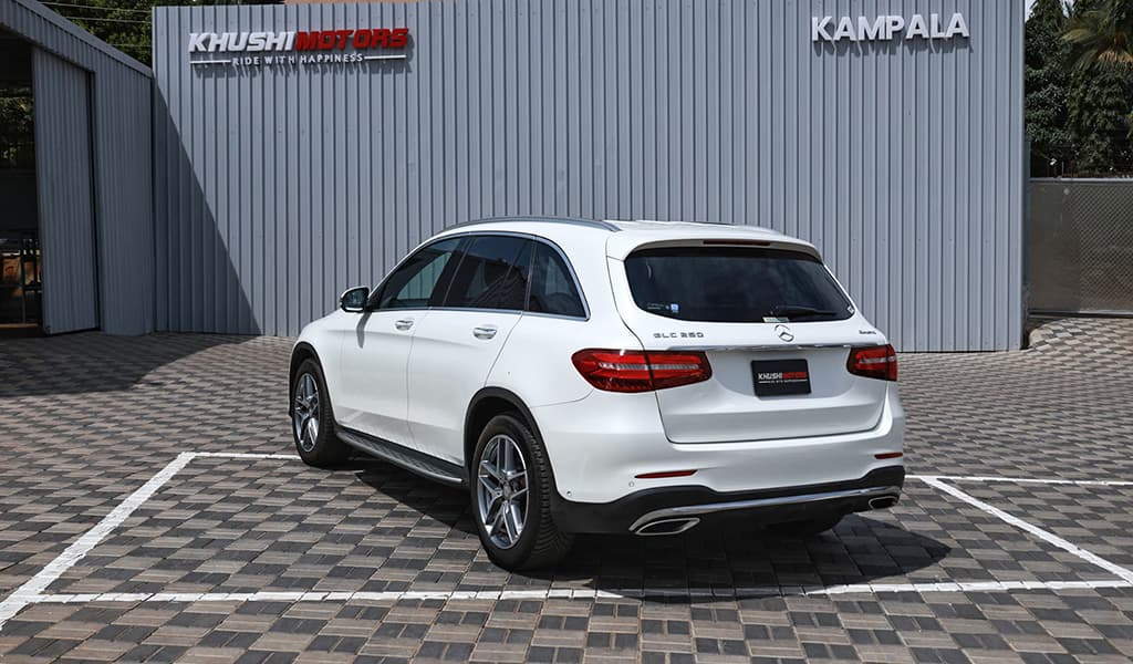 2016 Mercedes-Benz GLC-Class 4 MATIC GLC250 image-10