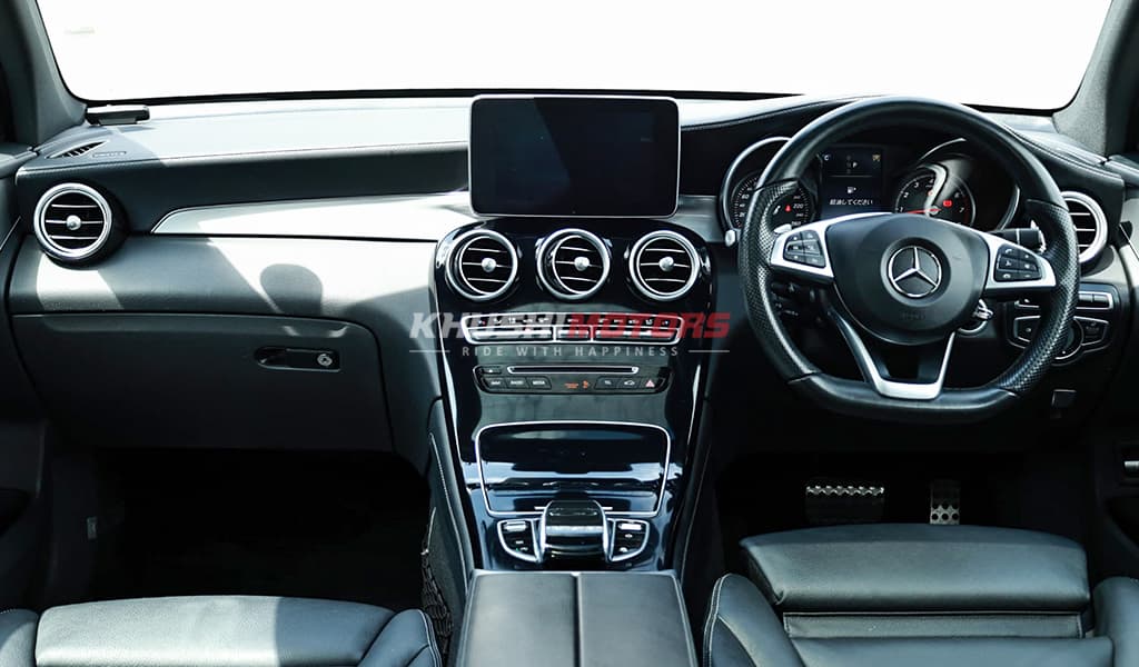 2016 Mercedes-Benz GLC-Class 4 MATIC GLC250 image-12