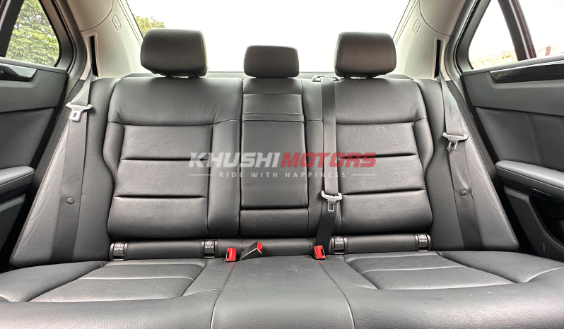 2010 Mercedes-Benz E-Class E350 image-21