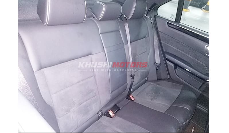 2015 Mercedes-Benz E-Class E250 image-4